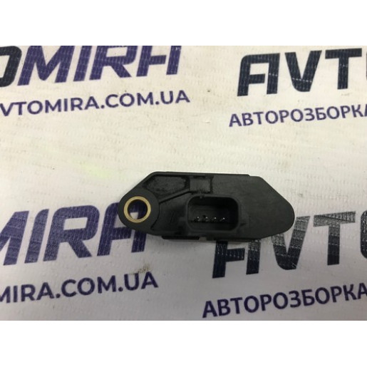 Датчик положения коленвала Ford Focus 3 1.6 TDCi 2011-2017 AV6R7J066GC